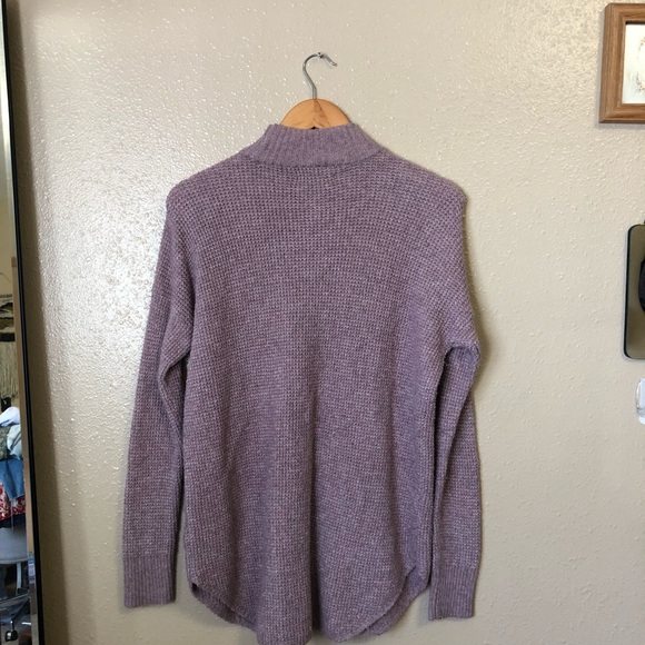 Oversized American Eagle Sweater with High Neck - Picture 2 of 5